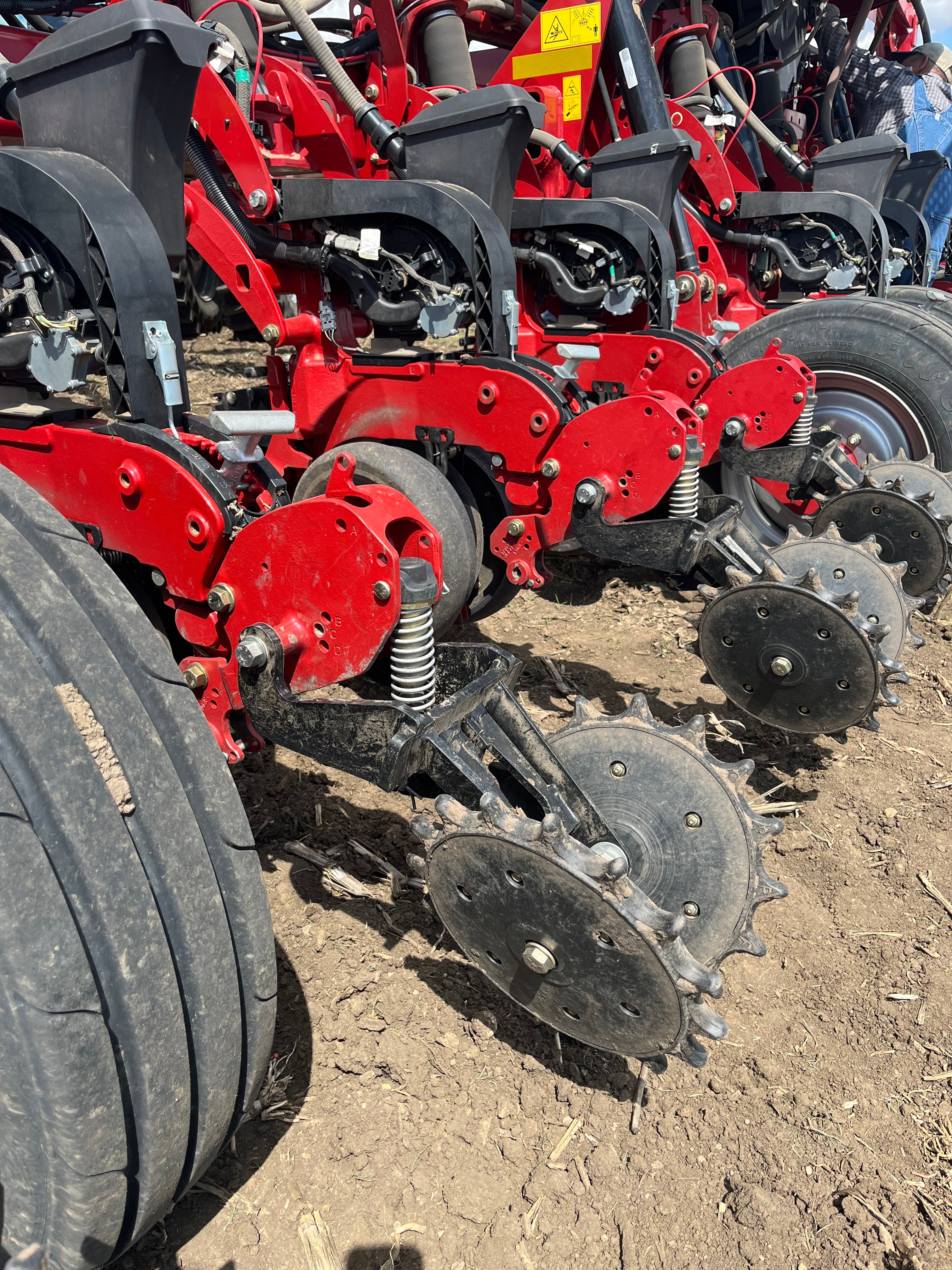 Case IH 2000 Series Closing Wheel Conversion Kit